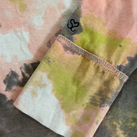 🔥Seed to Style | Women’s coral/brown/chartreuse long sleeve crewneck organic top - Picture 6 of 15